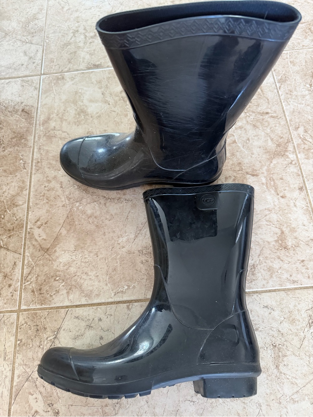 UGG Black Glossy Mid-Calf Rain Boots